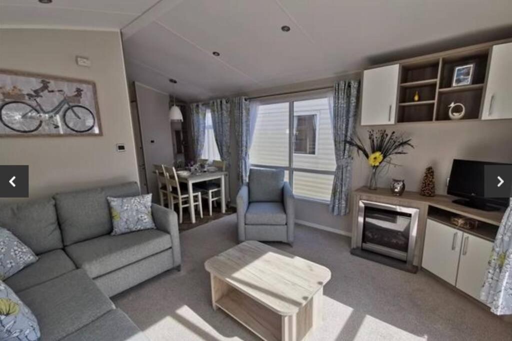 Glade Lodge- North Devon Coast, Bideford Bay Caravan Park Luaran gambar
