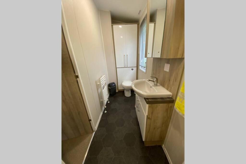 Glade Lodge- North Devon Coast, Bideford Bay Caravan Park Luaran gambar